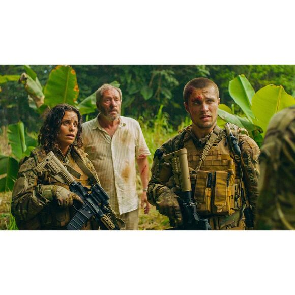 Invasion BLU-RAY - Picture 3 of 4